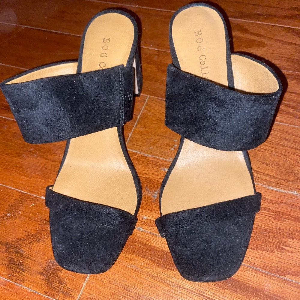 Suede black heels